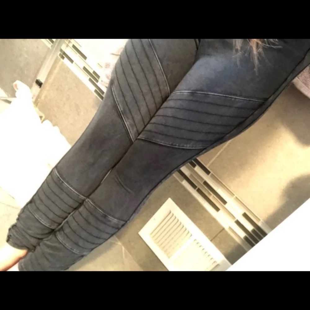 Women’s leggings
